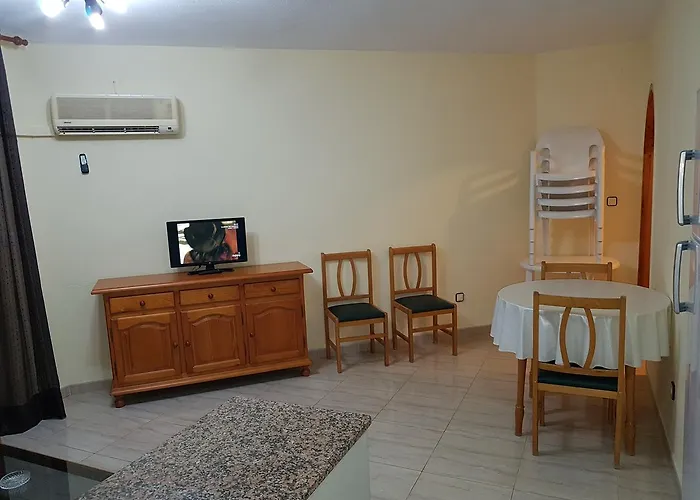 Olympia Center 公寓